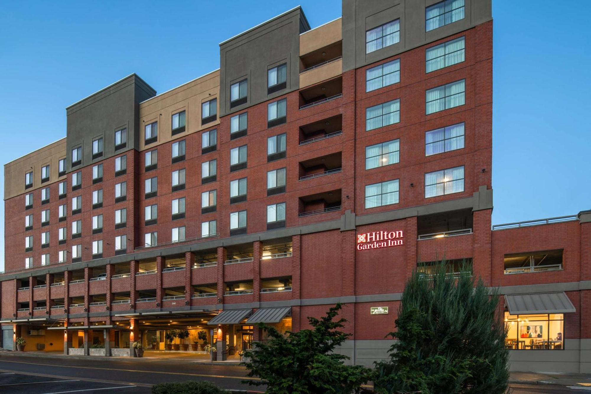 Hilton Garden Inn Tacoma Downtown Exterior foto