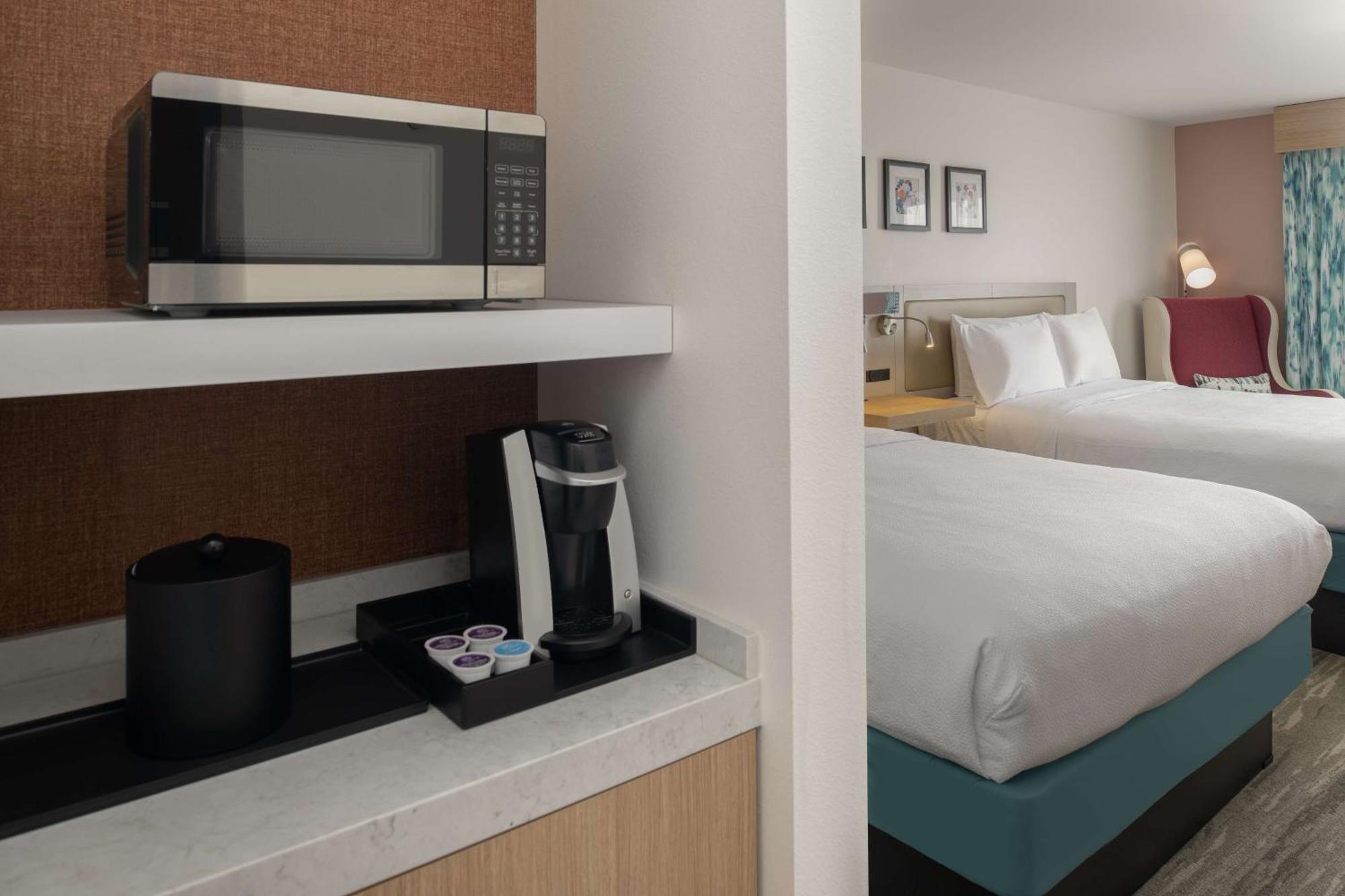 Hilton Garden Inn Tacoma Downtown Exterior foto